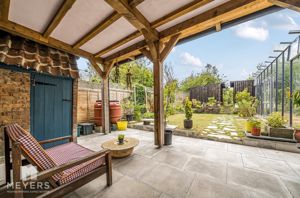 Photo 19- click for photo gallery